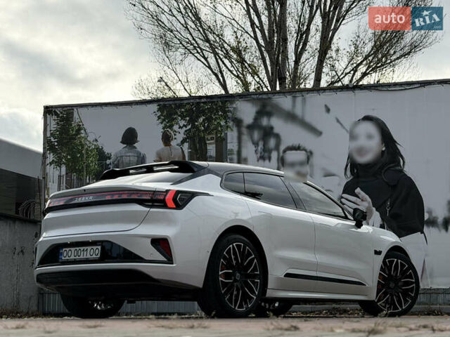 Белый Zeekr 001, объемом двигателя 0 л и пробегом 7 тыс. км за 55700 $, фото 30 на Automoto.ua