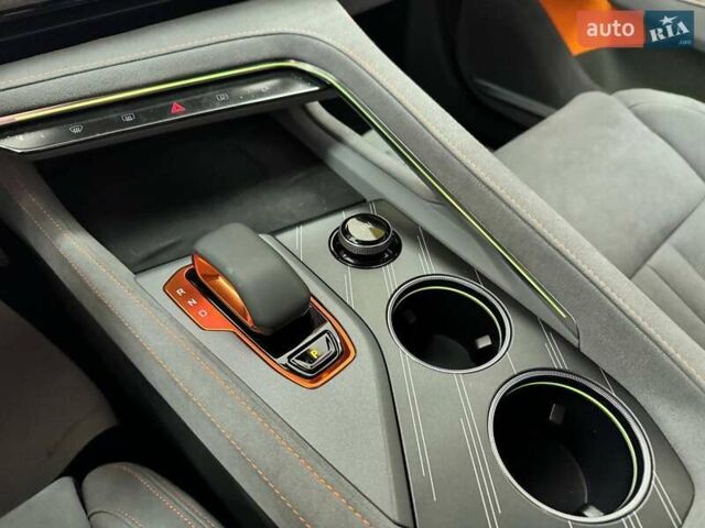 Белый Zeekr 001, объемом двигателя 0 л и пробегом 1 тыс. км за 55599 $, фото 19 на Automoto.ua