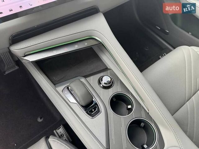 Белый Zeekr 001, объемом двигателя 0 л и пробегом 1 тыс. км за 48700 $, фото 17 на Automoto.ua