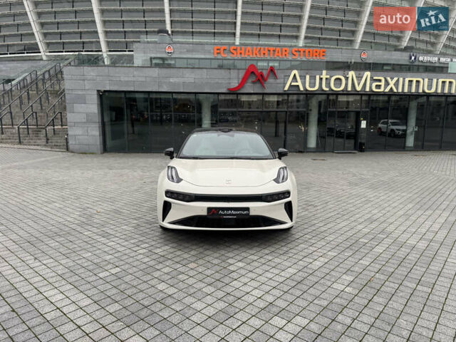 Білий Zeekr 001, об'ємом двигуна 0 л та пробігом 1 тис. км за 58999 $, фото 1 на Automoto.ua