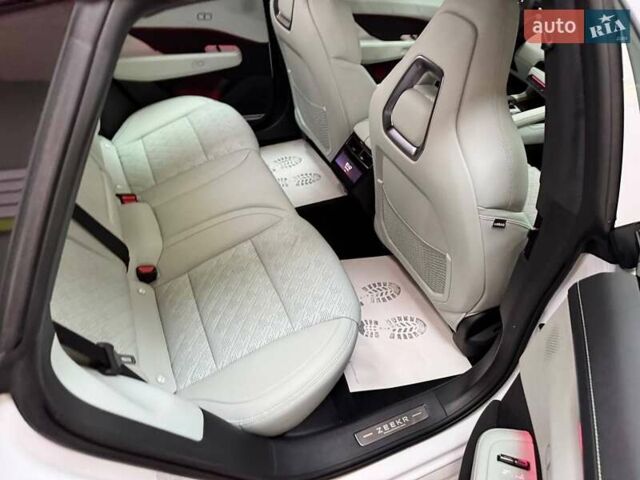 Белый Zeekr 001, объемом двигателя 0 л и пробегом 1 тыс. км за 45499 $, фото 21 на Automoto.ua