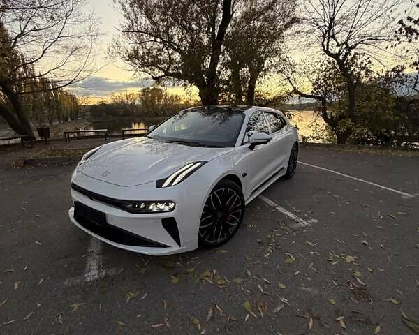 Білий Zeekr 001, об'ємом двигуна 0 л та пробігом 1 тис. км за 49999 $, фото 2 на Automoto.ua
