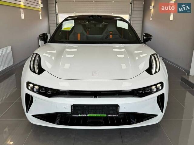 Белый Zeekr 001, объемом двигателя 0 л и пробегом 1 тыс. км за 55599 $, фото 2 на Automoto.ua