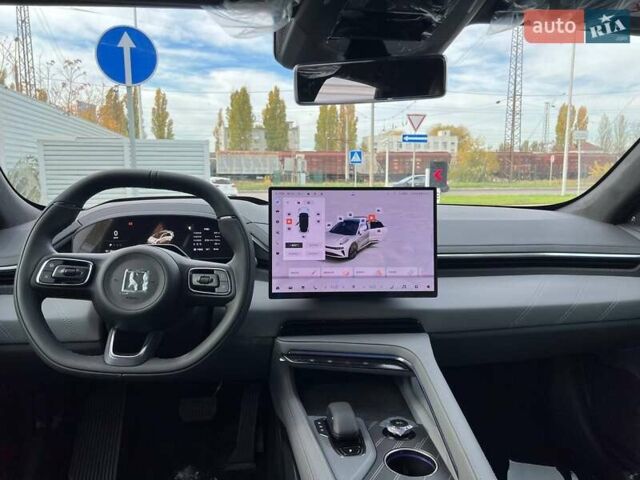 Белый Zeekr 001, объемом двигателя 0 л и пробегом 1 тыс. км за 50000 $, фото 3 на Automoto.ua