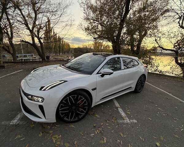 Білий Zeekr 001, об'ємом двигуна 0 л та пробігом 1 тис. км за 49999 $, фото 10 на Automoto.ua