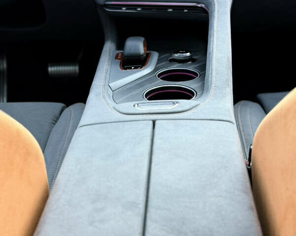 Белый Zeekr 001, объемом двигателя 0 л и пробегом 7 тыс. км за 55700 $, фото 81 на Automoto.ua