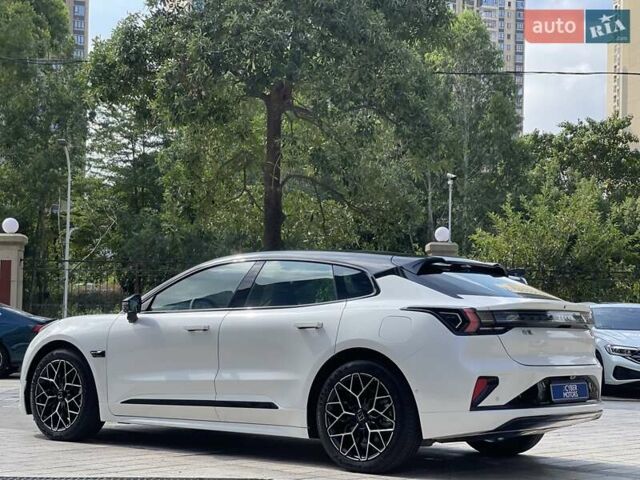 Белый Zeekr 001, объемом двигателя 0 л и пробегом 3 тыс. км за 41900 $, фото 7 на Automoto.ua