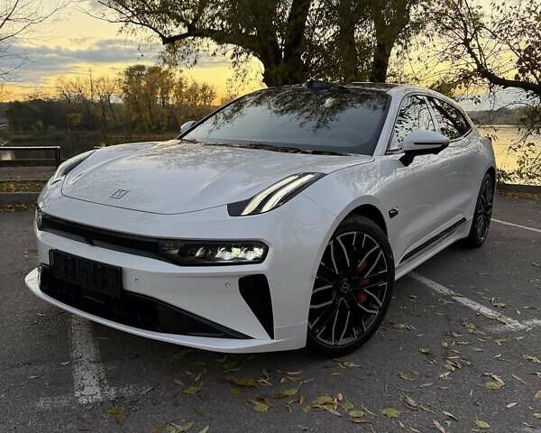 Білий Zeekr 001, об'ємом двигуна 0 л та пробігом 1 тис. км за 49999 $, фото 19 на Automoto.ua