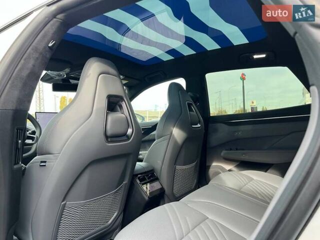 Белый Zeekr 001, объемом двигателя 0 л и пробегом 1 тыс. км за 50000 $, фото 8 на Automoto.ua