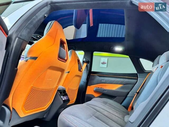 Белый Zeekr 001, объемом двигателя 0 л и пробегом 1 тыс. км за 55599 $, фото 21 на Automoto.ua