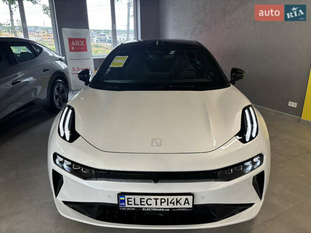 Білий Zeekr 001, об'ємом двигуна 0 л та пробігом 1 тис. км за 45000 $, фото 12 на Automoto.ua