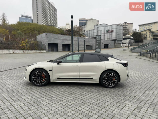 Білий Zeekr 001, об'ємом двигуна 0 л та пробігом 1 тис. км за 58999 $, фото 3 на Automoto.ua
