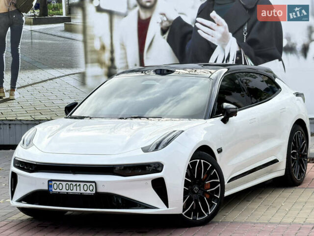 Белый Zeekr 001, объемом двигателя 0 л и пробегом 7 тыс. км за 55700 $, фото 5 на Automoto.ua
