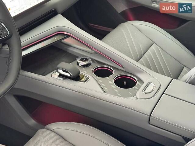 Белый Zeekr 001, объемом двигателя 0 л и пробегом 1 тыс. км за 52699 $, фото 15 на Automoto.ua