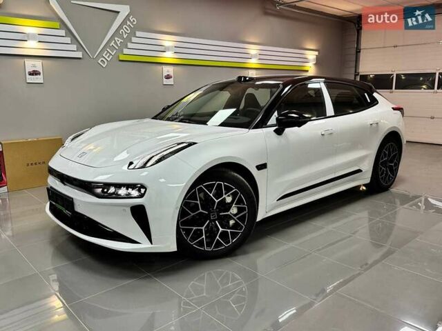 Белый Zeekr 001, объемом двигателя 0 л и пробегом 1 тыс. км за 44499 $, фото 1 на Automoto.ua