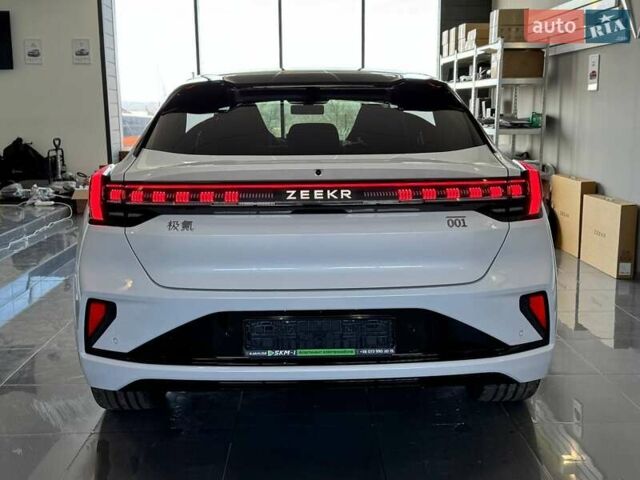 Белый Zeekr 001, объемом двигателя 0 л и пробегом 1 тыс. км за 55599 $, фото 4 на Automoto.ua