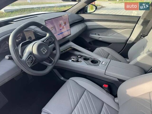 Белый Zeekr 001, объемом двигателя 0 л и пробегом 1 тыс. км за 48700 $, фото 11 на Automoto.ua