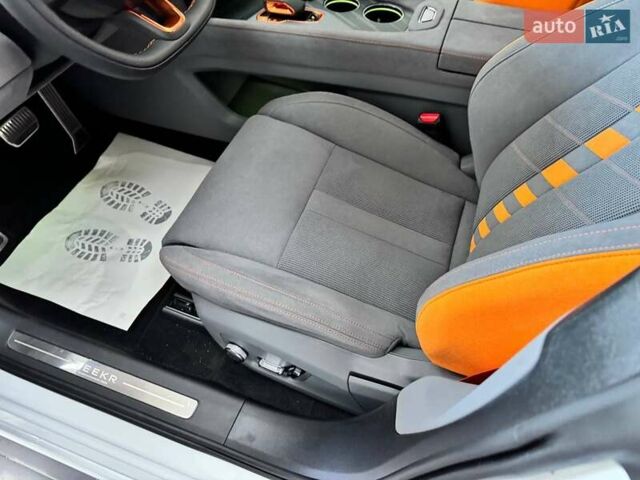 Белый Zeekr 001, объемом двигателя 0 л и пробегом 1 тыс. км за 55599 $, фото 11 на Automoto.ua