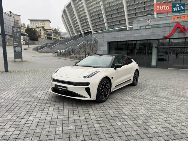 Білий Zeekr 001, об'ємом двигуна 0 л та пробігом 1 тис. км за 58999 $, фото 2 на Automoto.ua