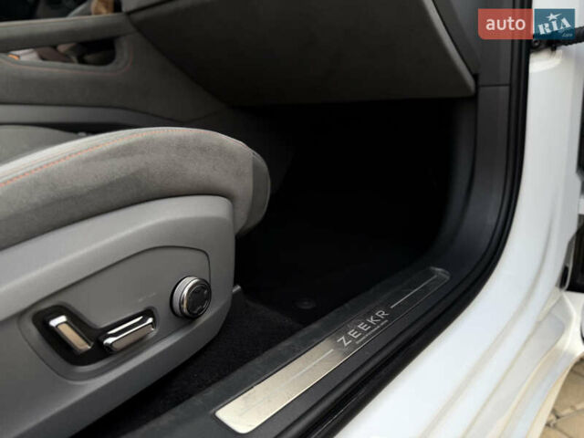 Белый Zeekr 001, объемом двигателя 0 л и пробегом 7 тыс. км за 55700 $, фото 74 на Automoto.ua