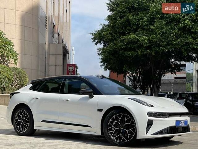 Белый Zeekr 001, объемом двигателя 0 л и пробегом 3 тыс. км за 41900 $, фото 1 на Automoto.ua
