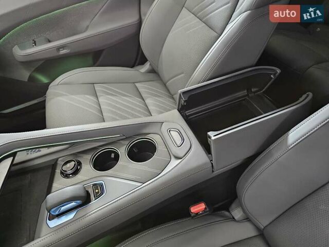 Білий Zeekr 001, об'ємом двигуна 0 л та пробігом 1 тис. км за 42499 $, фото 22 на Automoto.ua