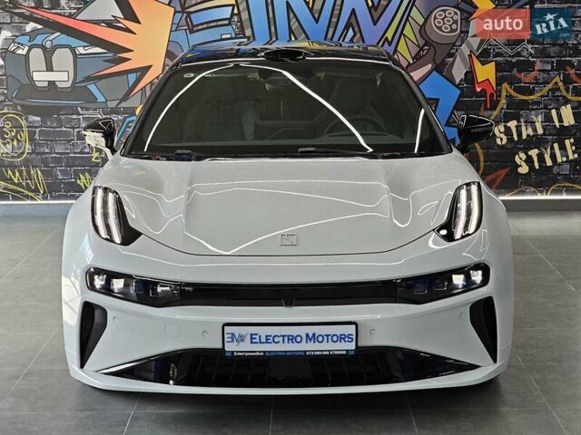 Білий Zeekr 001, об'ємом двигуна 0 л та пробігом 1 тис. км за 42499 $, фото 2 на Automoto.ua