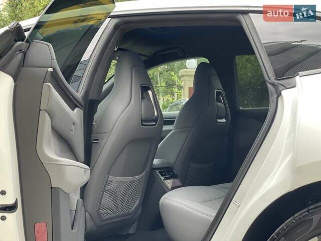 Белый Zeekr 001, объемом двигателя 0 л и пробегом 3 тыс. км за 46900 $, фото 8 на Automoto.ua