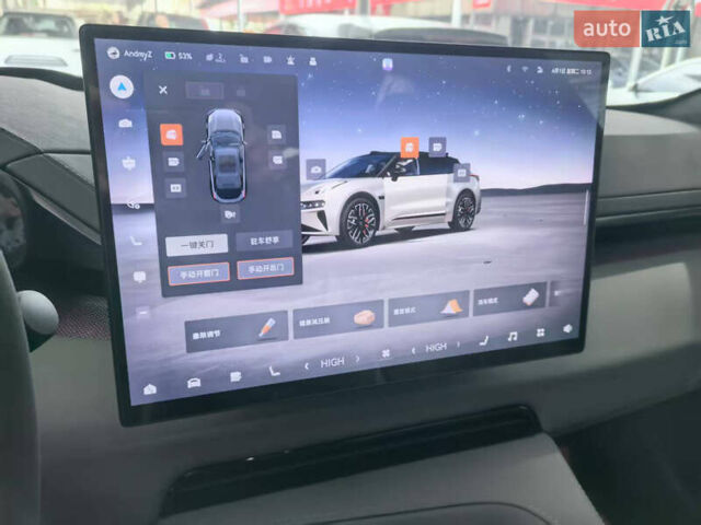 Білий Zeekr 001, об'ємом двигуна 0 л та пробігом 1 тис. км за 54300 $, фото 6 на Automoto.ua