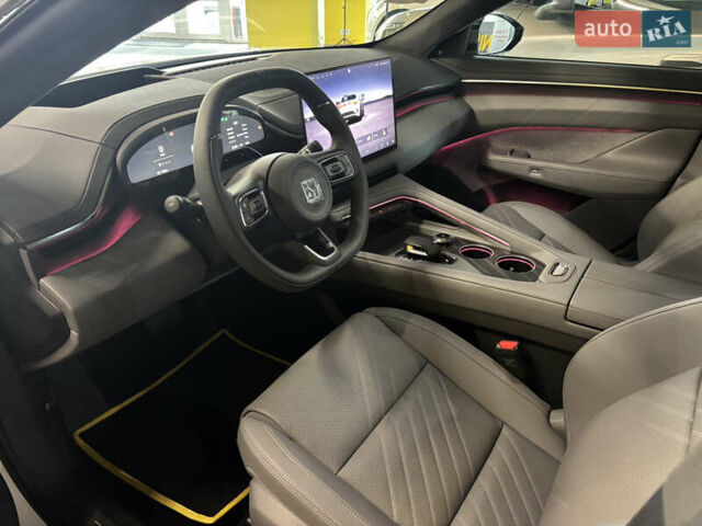 Білий Zeekr 001, об'ємом двигуна 0 л та пробігом 1 тис. км за 45000 $, фото 10 на Automoto.ua