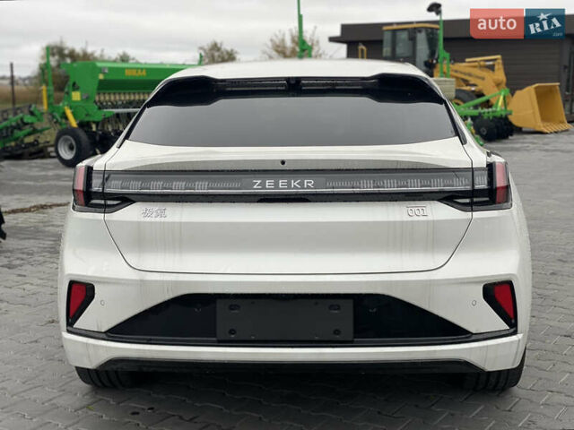 Белый Zeekr 001, объемом двигателя 0 л и пробегом 1 тыс. км за 49999 $, фото 10 на Automoto.ua