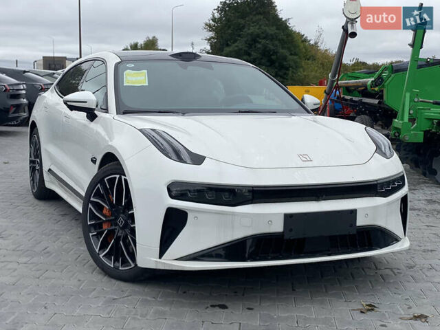 Белый Zeekr 001, объемом двигателя 0 л и пробегом 1 тыс. км за 49999 $, фото 1 на Automoto.ua