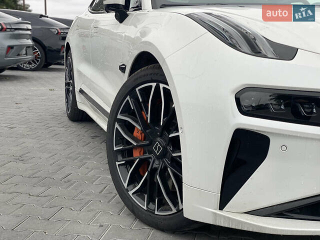 Белый Zeekr 001, объемом двигателя 0 л и пробегом 1 тыс. км за 49999 $, фото 11 на Automoto.ua