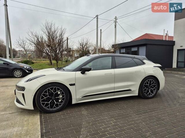 Бежевый Zeekr 001, объемом двигателя 0 л и пробегом 8 тыс. км за 44900 $, фото 1 на Automoto.ua