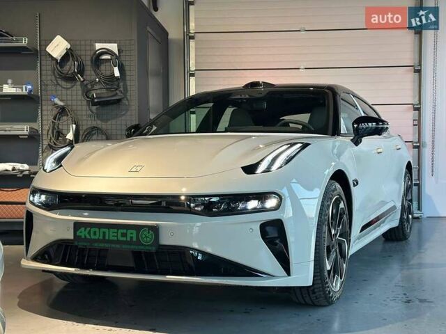 Бежевый Zeekr 001, объемом двигателя 0 л и пробегом 1 тыс. км за 39900 $, фото 1 на Automoto.ua
