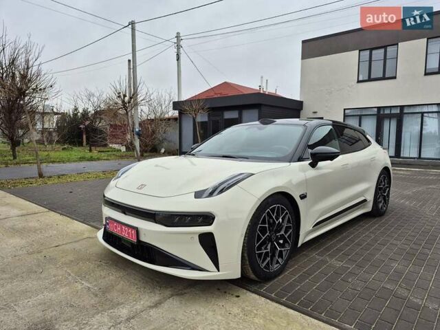 Бежевый Zeekr 001, объемом двигателя 0 л и пробегом 8 тыс. км за 44900 $, фото 6 на Automoto.ua