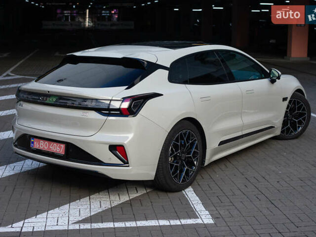Бежевый Zeekr 001, объемом двигателя 0 л и пробегом 8 тыс. км за 42900 $, фото 6 на Automoto.ua
