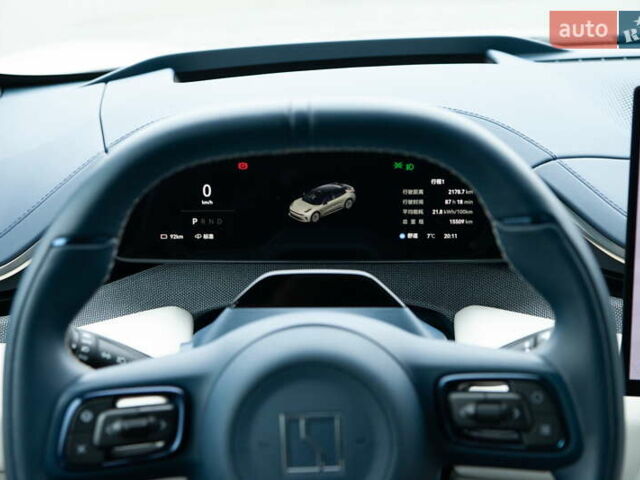 Бежевий Zeekr 001, об'ємом двигуна 0 л та пробігом 15 тис. км за 45900 $, фото 13 на Automoto.ua