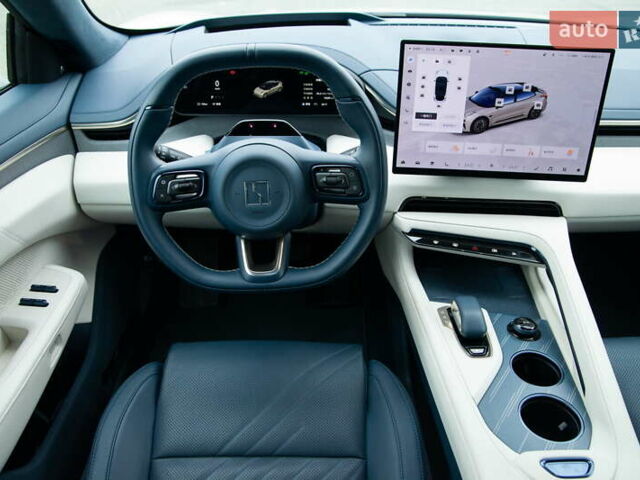 Бежевий Zeekr 001, об'ємом двигуна 0 л та пробігом 15 тис. км за 45900 $, фото 11 на Automoto.ua