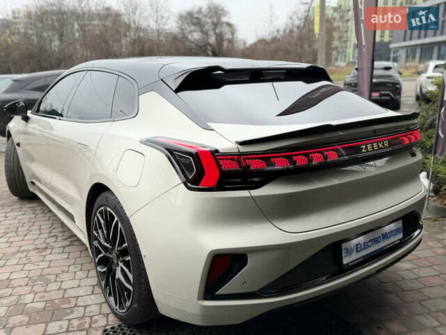 Бежевый Zeekr 001, объемом двигателя 0 л и пробегом 16 тыс. км за 42999 $, фото 10 на Automoto.ua