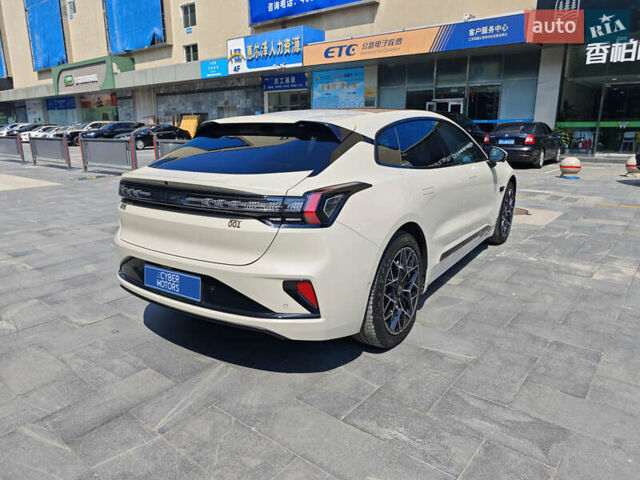 Бежевый Zeekr 001, объемом двигателя 0 л и пробегом 17 тыс. км за 43900 $, фото 9 на Automoto.ua