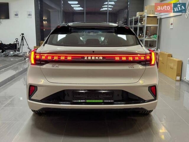 Бежевый Zeekr 001, объемом двигателя 0 л и пробегом 1 тыс. км за 42399 $, фото 4 на Automoto.ua