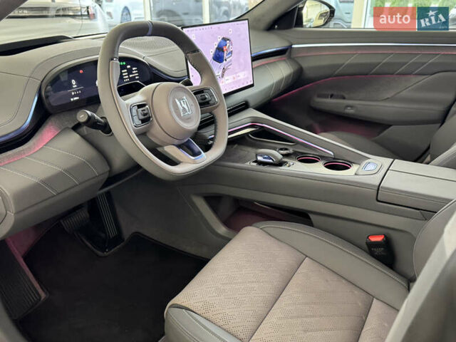 Zeekr 001 2025 в Киеве на Automoto.ua Бежевый Zeekr 001, объемом двигателя 0 л и пробегом 1 тыс. км за 54000 $, фото 8 на Automoto.ua