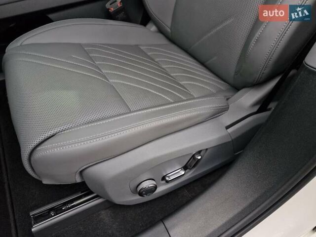 Zeekr 001 2025 в Николаеве на Automoto.ua Бежевый Zeekr 001, объемом двигателя 0 л и пробегом 10 тыс. км за 51999 $, фото 24 на Automoto.ua