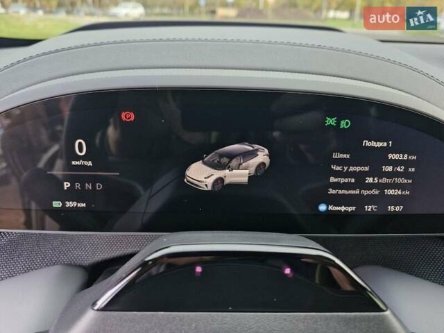 Zeekr 001 2025 в Николаеве на Automoto.ua Бежевый Zeekr 001, объемом двигателя 0 л и пробегом 10 тыс. км за 51999 $, фото 30 на Automoto.ua