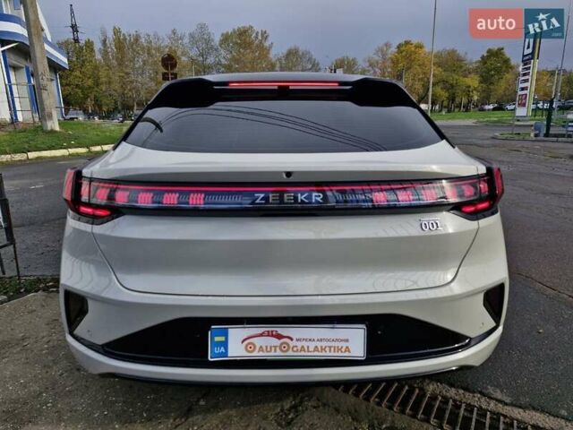 Zeekr 001 2025 в Николаеве на Automoto.ua Бежевый Zeekr 001, объемом двигателя 0 л и пробегом 10 тыс. км за 51999 $, фото 4 на Automoto.ua