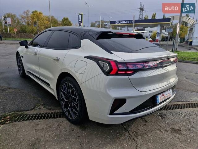 Zeekr 001 2025 в Николаеве на Automoto.ua Бежевый Zeekr 001, объемом двигателя 0 л и пробегом 10 тыс. км за 51999 $, фото 3 на Automoto.ua