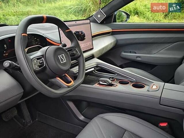 Черный Zeekr 001, объемом двигателя 0 л и пробегом 6 тыс. км за 43900 $, фото 11 на Automoto.ua
