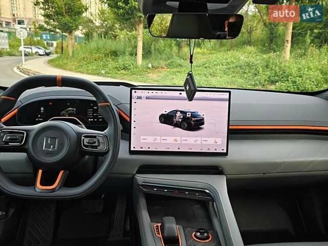 Черный Zeekr 001, объемом двигателя 0 л и пробегом 6 тыс. км за 43900 $, фото 14 на Automoto.ua