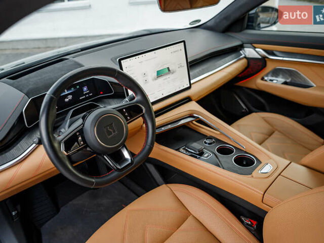 Zeekr 001 2023 у Бару на Automoto.ua Чорний Zeekr 001, об'ємом двигуна 0 л та пробігом 43 тис. км за 33900 $, фото 31 на Automoto.ua